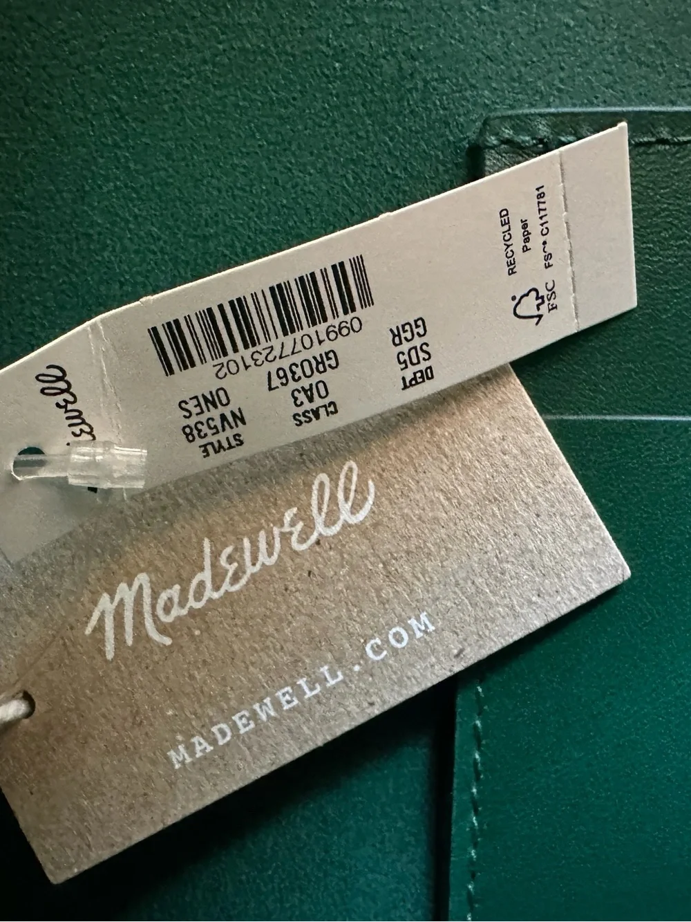 ☀️ New! MADEWELL Essential Extra-Large Bucket Tote in Golf Green